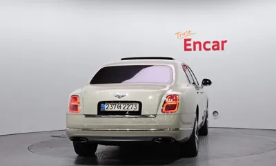 Bentley Mulsanne 2018, 55931 км, за 108310.36 USD