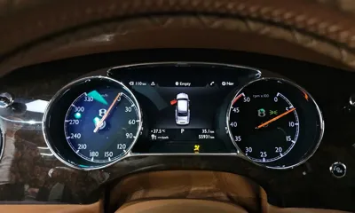 Bentley Mulsanne 2018, 55931 км, за 108310.36 USD - фото 8