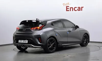 Hyundai Veloster 2018, 105258 км, за 7417.62 USD