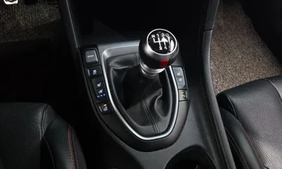 Hyundai Veloster 2018, 105258 км, за 7417.62 USD - фото 9