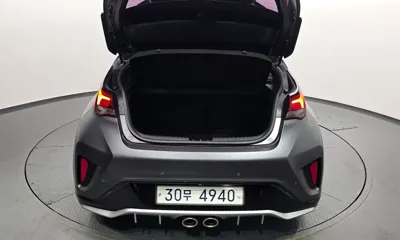 Hyundai Veloster 2018, 105258 км, за 7417.62 USD - фото 20