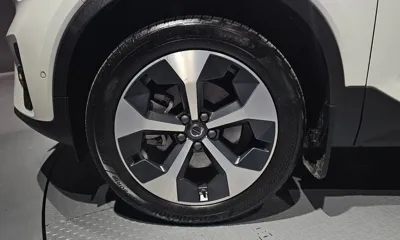 Volvo XC40 2025, 12423 км, за 27491.87 USD