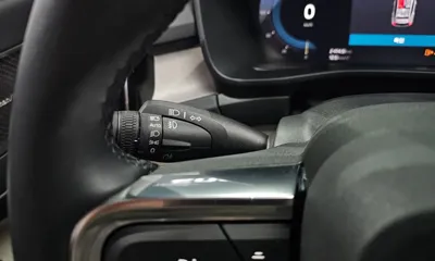 Volvo XC40 2025, 12423 км, за 27491.87 USD - фото 28