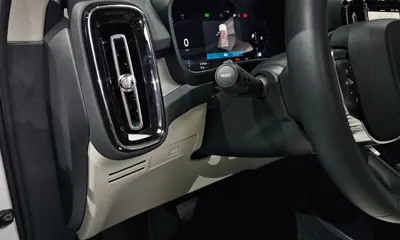 Volvo XC40 2025, 12423 км, за 27491.87 USD - фото 33