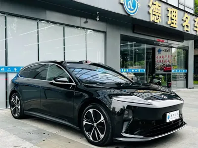 Nio ET5T 2024, 42000 км, за 26050.16 USD