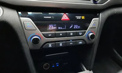 Hyundai Avante 2017, 44199 км, за 5525.58 USD - фото 16