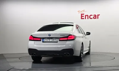 BMW 5-Series 2023, 73051 км, за 24777 USD