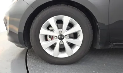 Kia Pride 2014, 126142 км, за 2340.24 USD