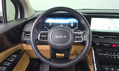 Kia Canival 2023, 47028 км, за 19824.18 USD - фото 13