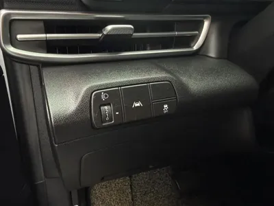 Hyundai Avante 2021, 101000 км, за 8927.4 USD - фото 10