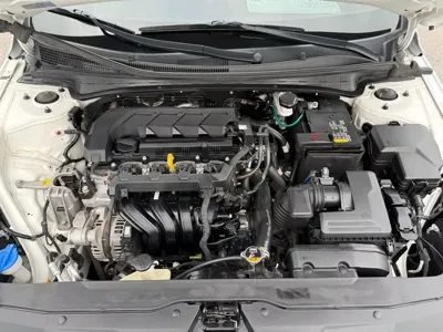 Hyundai Avante 2021, 101000 км, за 8927.4 USD - фото 19