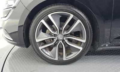 Renault-KoreaSamsung SM6 2016, 122967 км, за 3275.57 USD