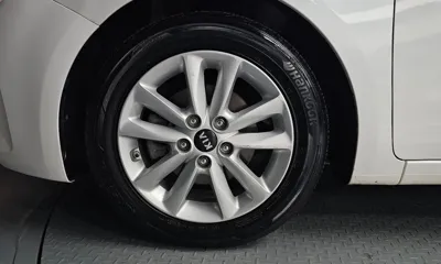 Kia K3 2016, 146277 км, за 4164.47 USD