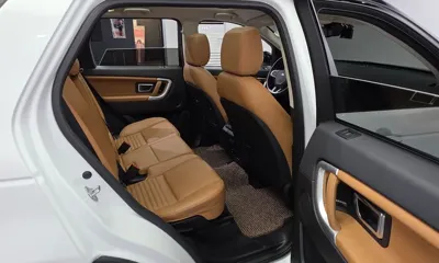 Land Rover Discovery Sport 2018, 132155 км, за 7548.9 USD - фото 11