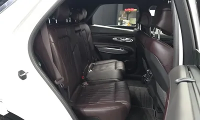 Genesis GV70 2023, 67101 км, за 21426.72 USD - фото 12