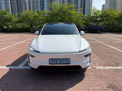 Tesla Model Y 2025, 13330 км, за 37792.05 USD