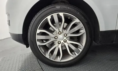 Land Rover Range Rover Sport 2016, 104047 км, за 18905.08 USD