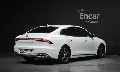 Hyundai Grandeur 2022, 75929 км, за 16604.8 USD