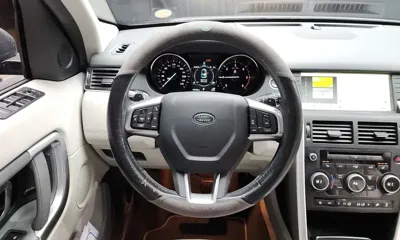 Land Rover Discovery Sport 2019, 166282 км, за 5616.12 USD - фото 13