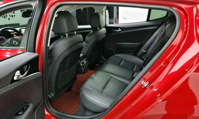 Kia Stinger 2018, 70384 км, за 11204.4 USD - фото 12