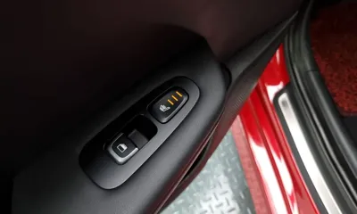 Kia Stinger 2018, 70384 км, за 11204.4 USD - фото 17