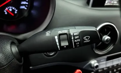 Kia Stinger 2018, 70384 км, за 11204.4 USD - фото 18