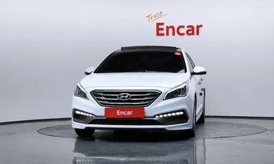 Hyundai Sonata 2016, 149509 км, за 6805.42 USD