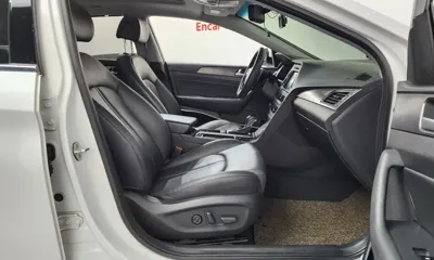 Hyundai Sonata 2016, 149509 км, за 6805.42 USD - фото 11