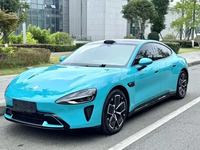 Xiaomi SU7 · 2024 год