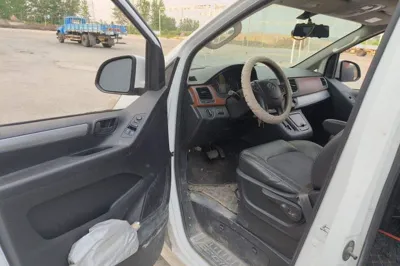 SAIC MAXUS G10 2016, 85900 км, за 5394 USD