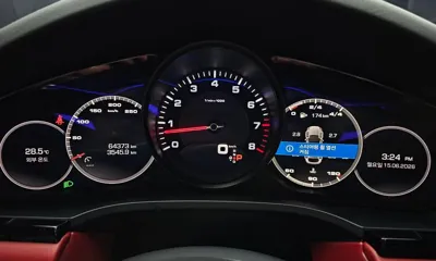 Porsche Cayenne 2020, 64373 км, за 49225.42 USD - фото 8