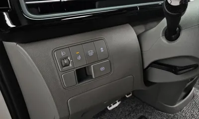 Hyundai Staria 2025, 26195 км, за 29210.98 USD - фото 18