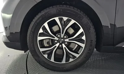 Kia Canival 2021, 80738 км, за 15137.5 USD