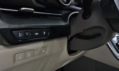 Kia Canival 2021, 80738 км, за 15137.5 USD - фото 28