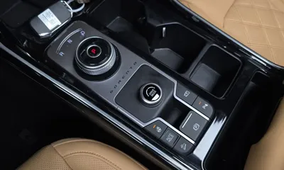 Kia Sorento 2023, 29789 км, за 21142.36 USD - фото 9