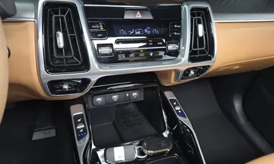 Kia Sorento 2023, 29789 км, за 21142.36 USD - фото 32
