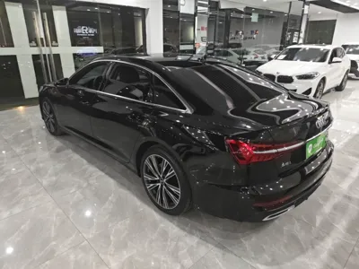 Audi A6L 2022, 91300 км, за 35161 USD