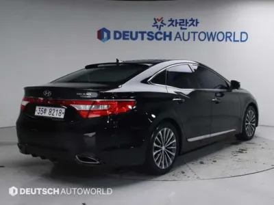 Hyundai Grandeur 2014, 227478 км, за 2642.88 USD