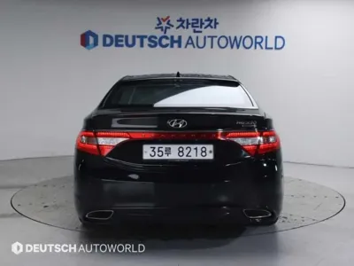 Hyundai Grandeur 2014, 227478 км, за 2642.88 USD