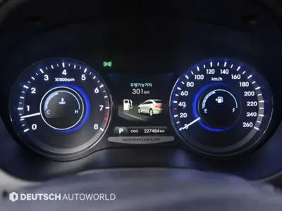 Hyundai Grandeur 2014, 227478 км, за 2625.71 USD - фото 8