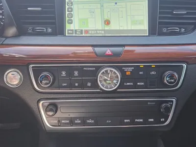 Kia K7 2016, 70305 км, за 8861.76 USD - фото 16