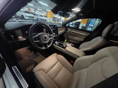 Volvo S90 2026, 2326 км, за 39000.56 USD - фото 11