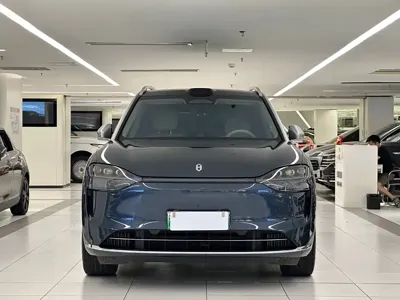 AITO 问界 AITO M9 2024, 20000 км, за 50960.15 USD