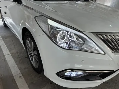 Hyundai Grandeur 2016, 16700 км, за 8469.06 USD