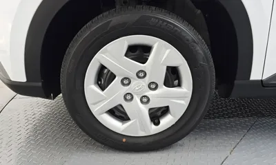 Hyundai Venue 2023, 44062 км, за 10502.82 USD