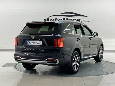 Kia Sorento 2021, 35818 км, за 18314.3 USD