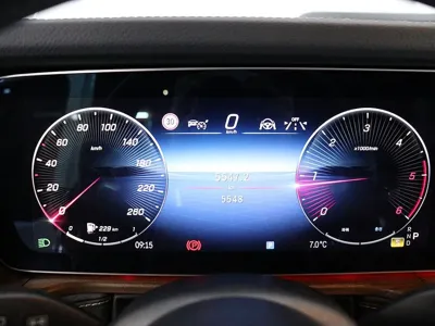 Mercedes-Benz G-Class 2025, 5550 км, за 148001.3 USD - фото 6