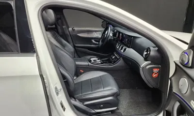 Mercedes-Benz E-Class 2019, 37796 км, за 19755.53 USD - фото 11