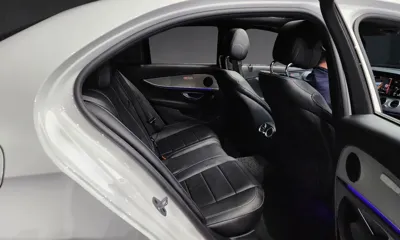 Mercedes-Benz E-Class 2019, 37796 км, за 19755.53 USD - фото 12