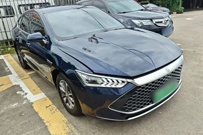 BYD Qin Plus 2023, 33300 км, за 8915 USD